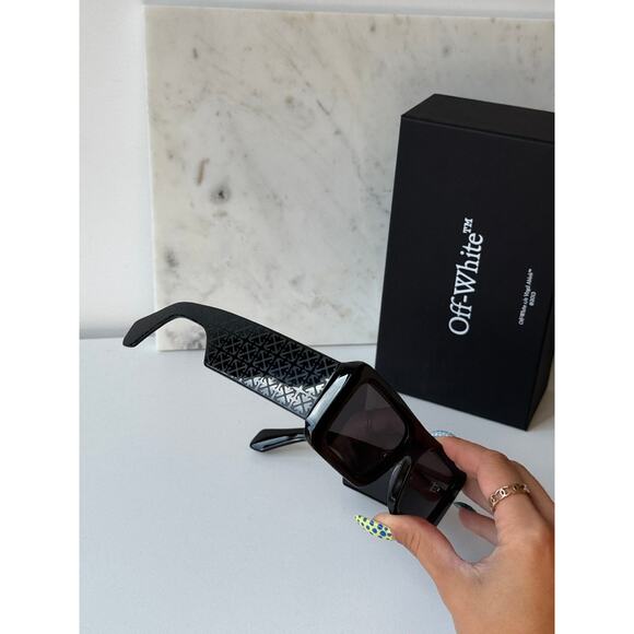 NEW Off White Troy Black Thick Rim Square Unisex Sunglasses - Picture 8 of 8